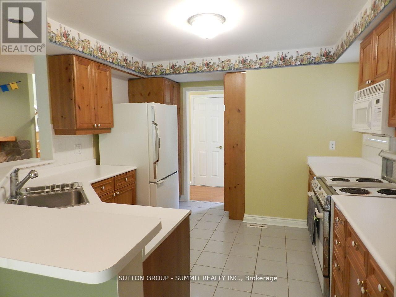 16 - 5490 Glen Erin Drive, Mississauga, Ontario  L5M 5R4 - Photo 9 - W12974982