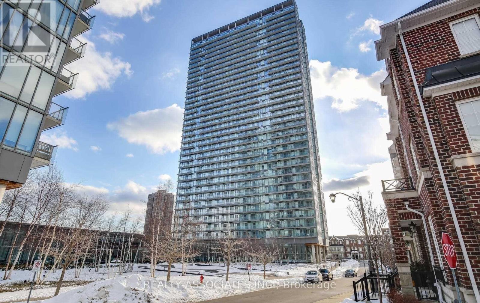 813 - 105 THE QUEENSWAY WAY, Toronto, Ontario