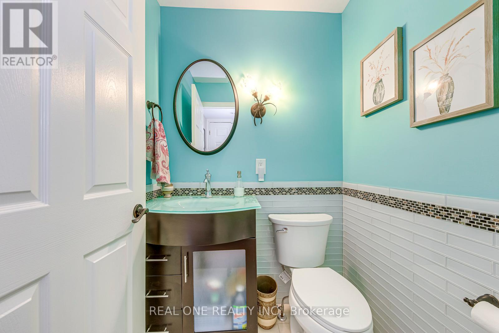 2112 Redstone Crescent, Oakville, Ontario  L6M 5B2 - Photo 20 - W12975076