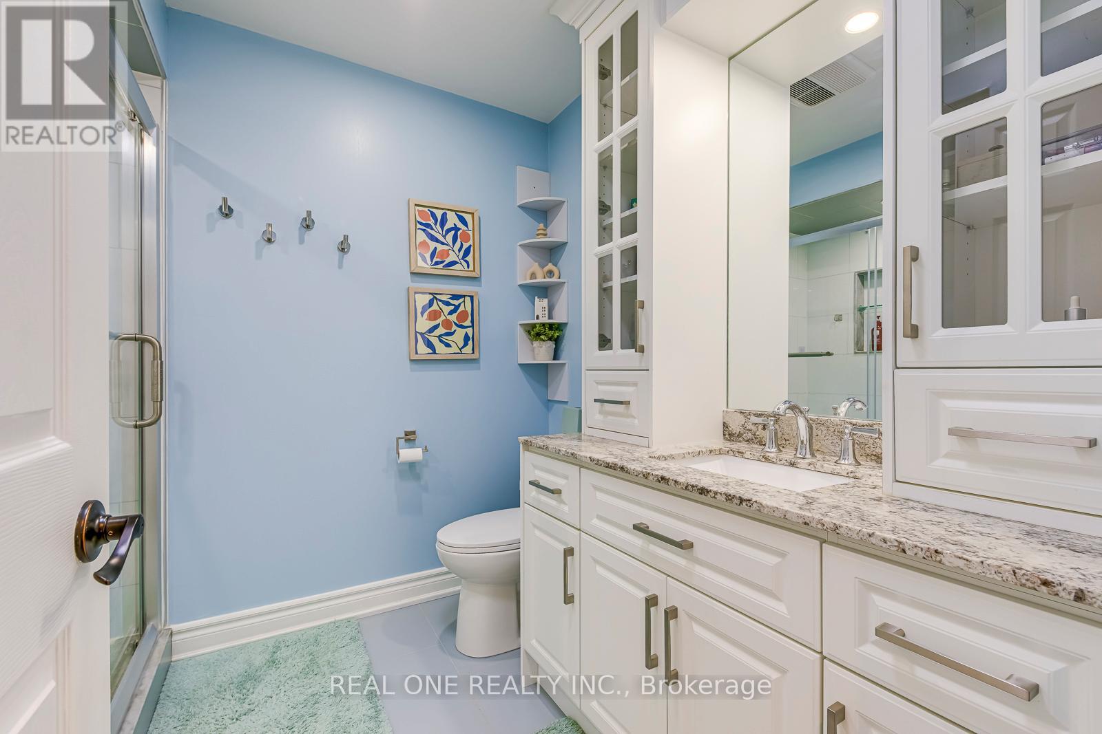 2112 Redstone Crescent, Oakville, Ontario  L6M 5B2 - Photo 34 - W12975076