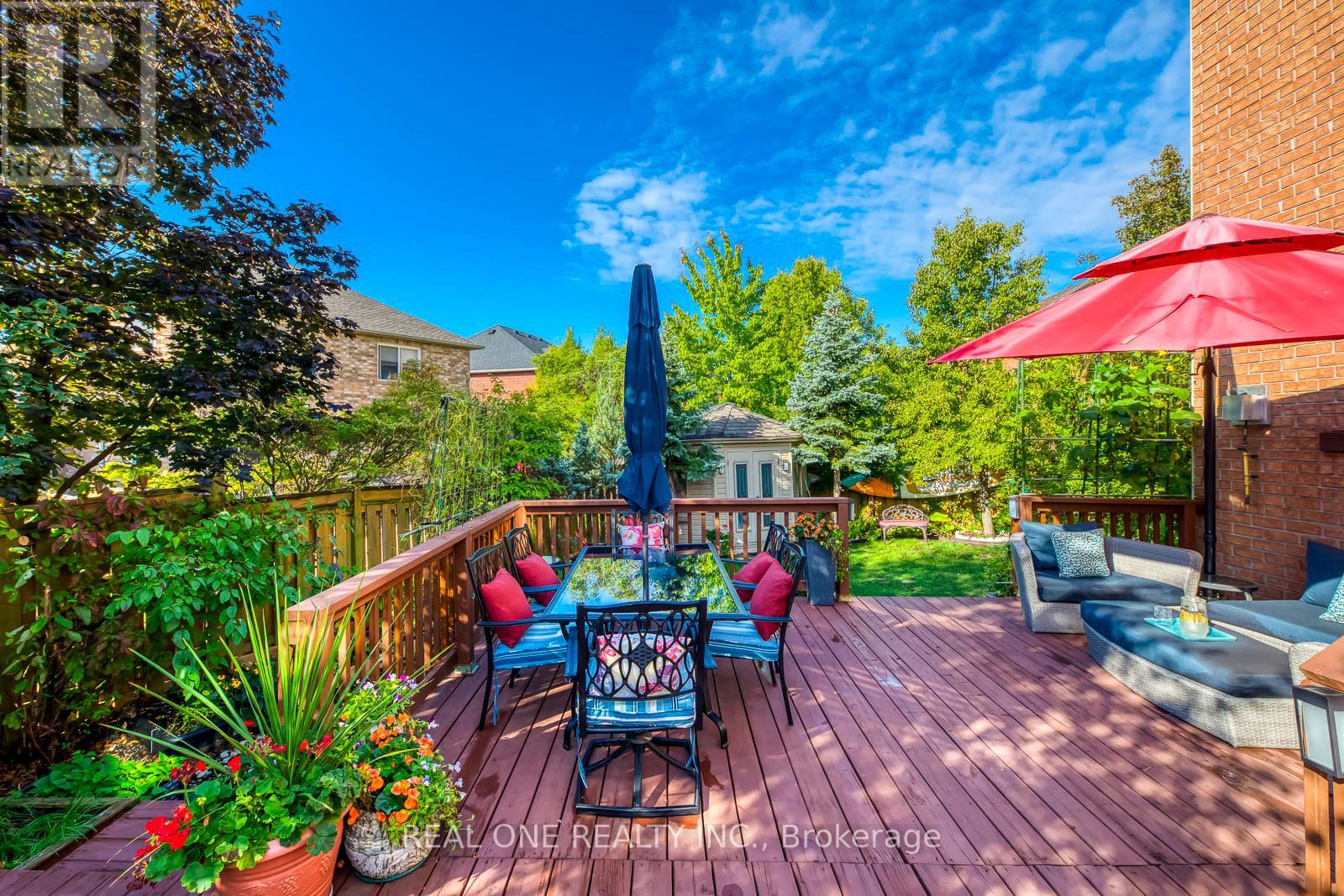 2112 Redstone Crescent, Oakville, Ontario  L6M 5B2 - Photo 48 - W12975076