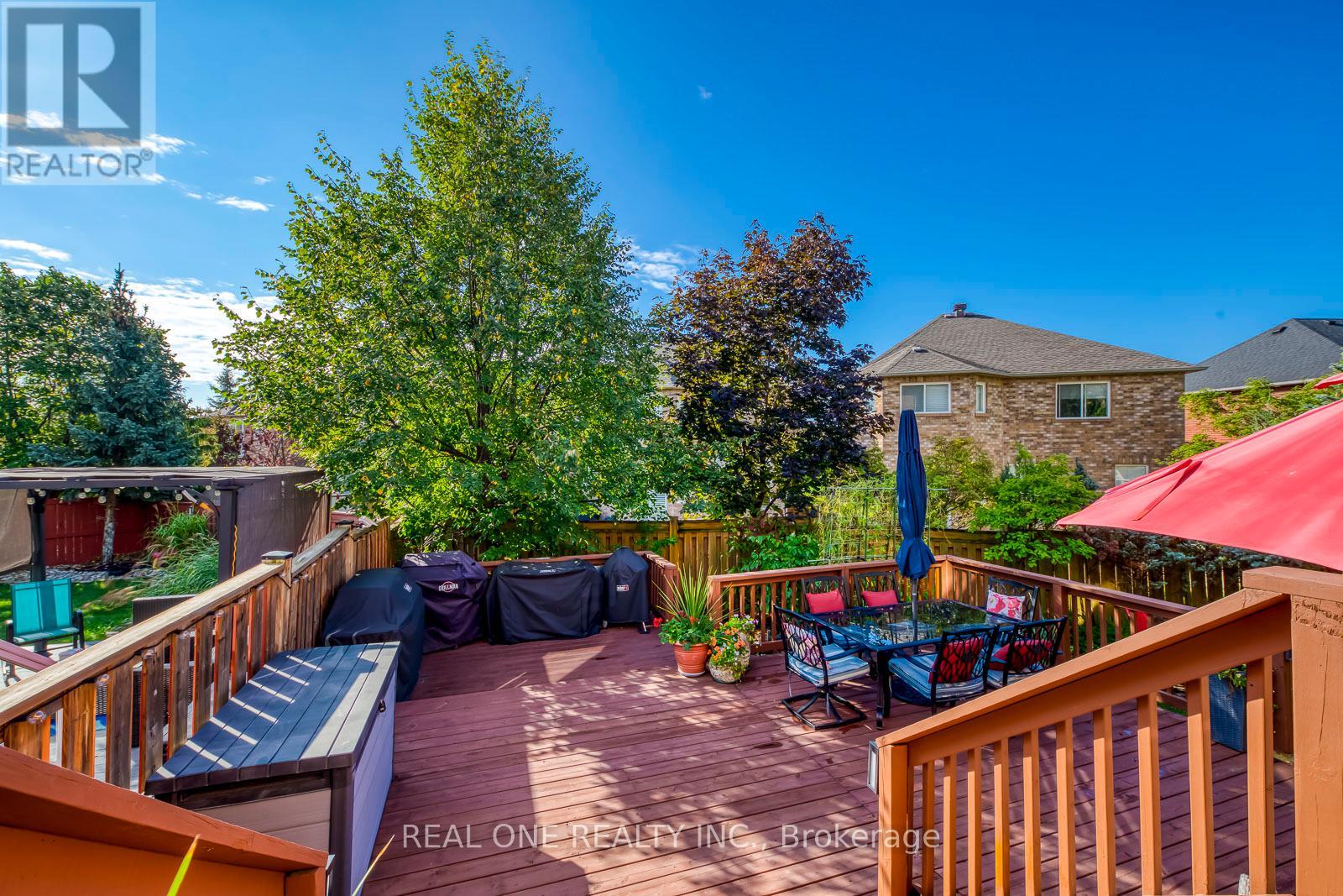 2112 Redstone Crescent, Oakville, Ontario  L6M 5B2 - Photo 49 - W12975076