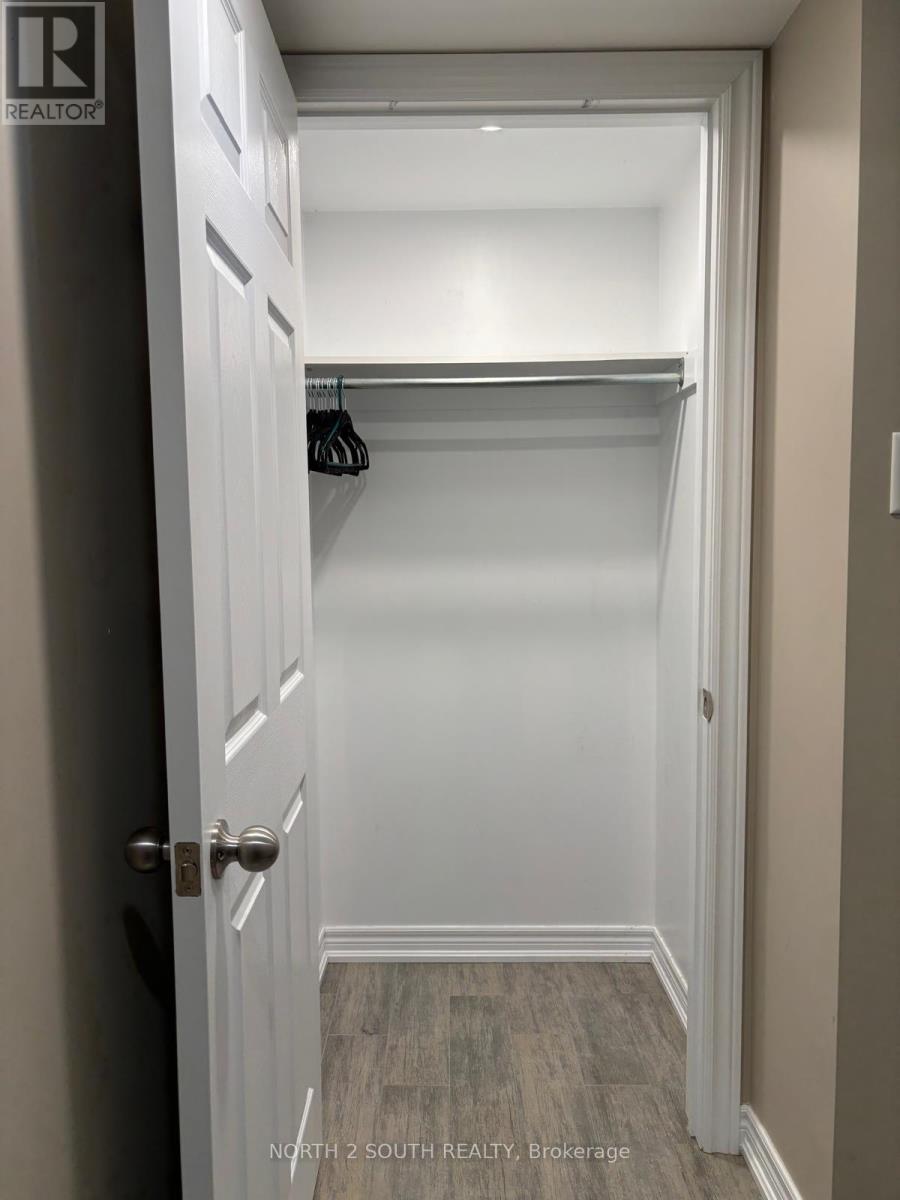 Bsmt - 23 Vanwood Crescent, Brampton, Ontario  L6P 2X3 - Photo 16 - W12975082