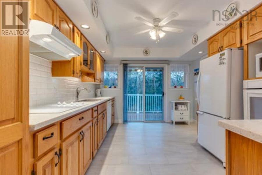 16 Sherwood Drive, Stillwater Lake, Nova Scotia  B3Z 1G9 - Photo 11 - 202606720