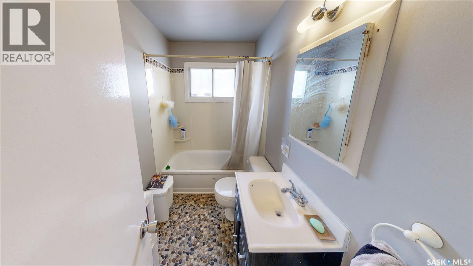 918 Campbell Street, Regina, Saskatchewan  S4T 5P3 - Photo 11 - SK032432