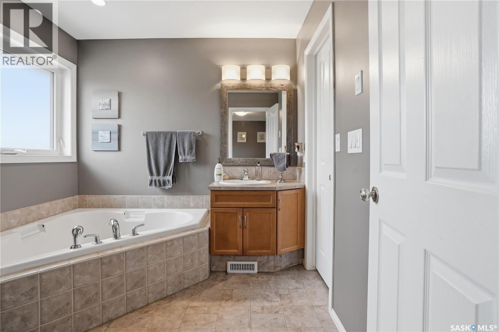 525 Qu'appelle Street, Balgonie, Saskatchewan  S0G 0E0 - Photo 21 - SK032370