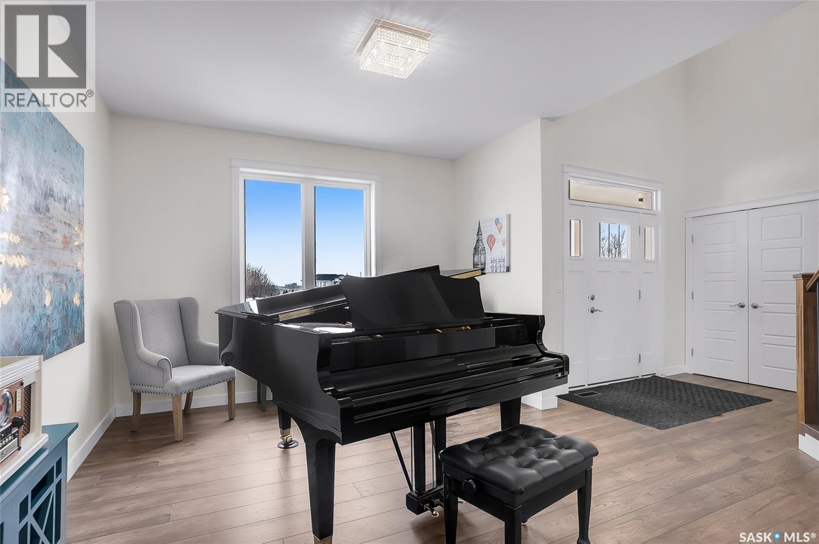 7 South Country Road, Dundurn Rm No. 314, Saskatchewan  S7C 0B1 - Photo 9 - SK032313