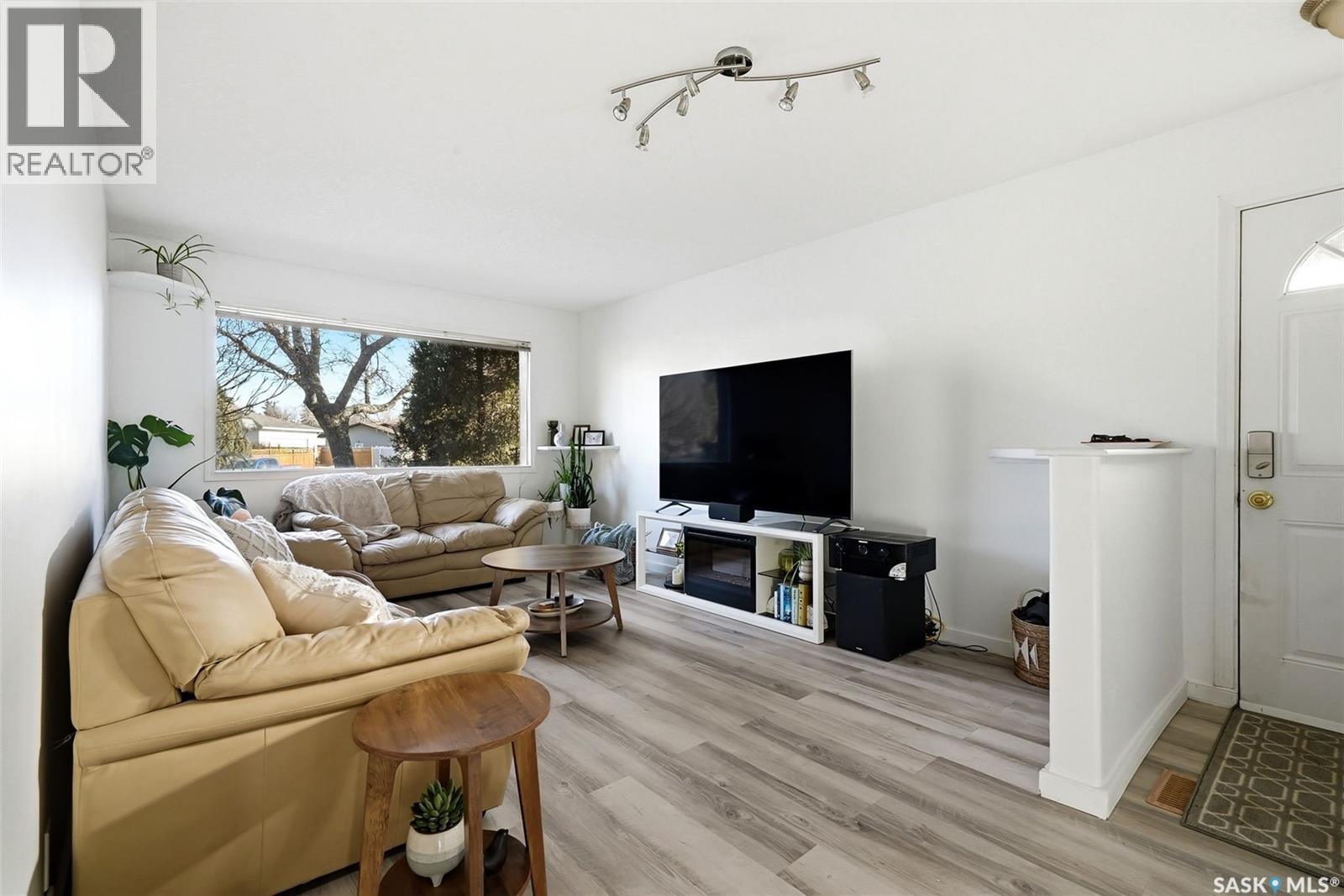 78 Straub Crescent, Regina, Saskatchewan  S4T 6S6 - Photo 4 - SK032230