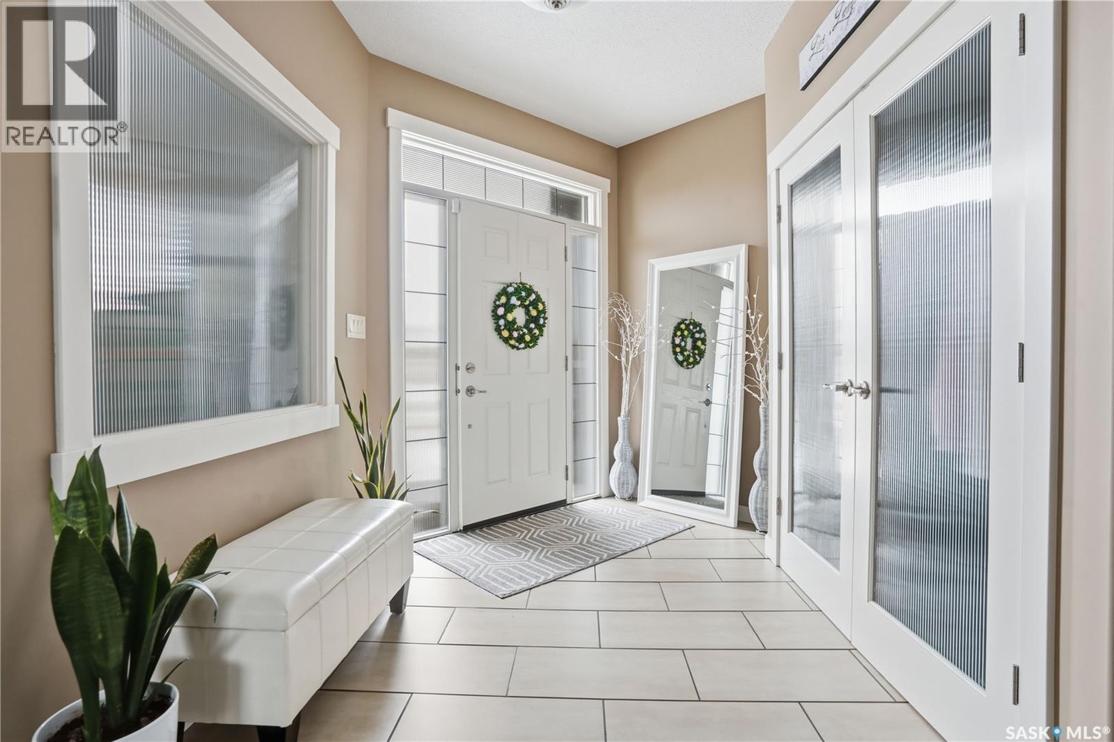 68 Fairway Crescent, White City, Saskatchewan  S4L 0A5 - Photo 3 - SK032115