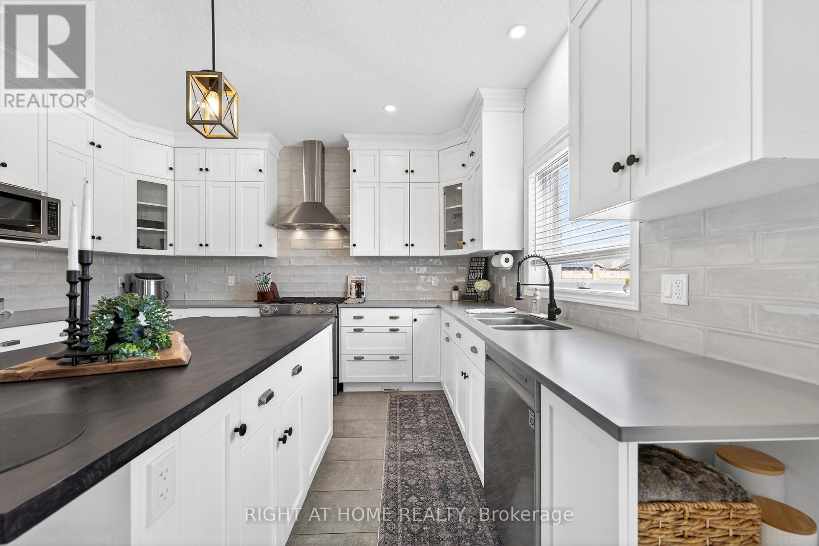 74 Farley Road, Centre Wellington, Ontario  N1M 0E9 - Photo 14 - X12974974