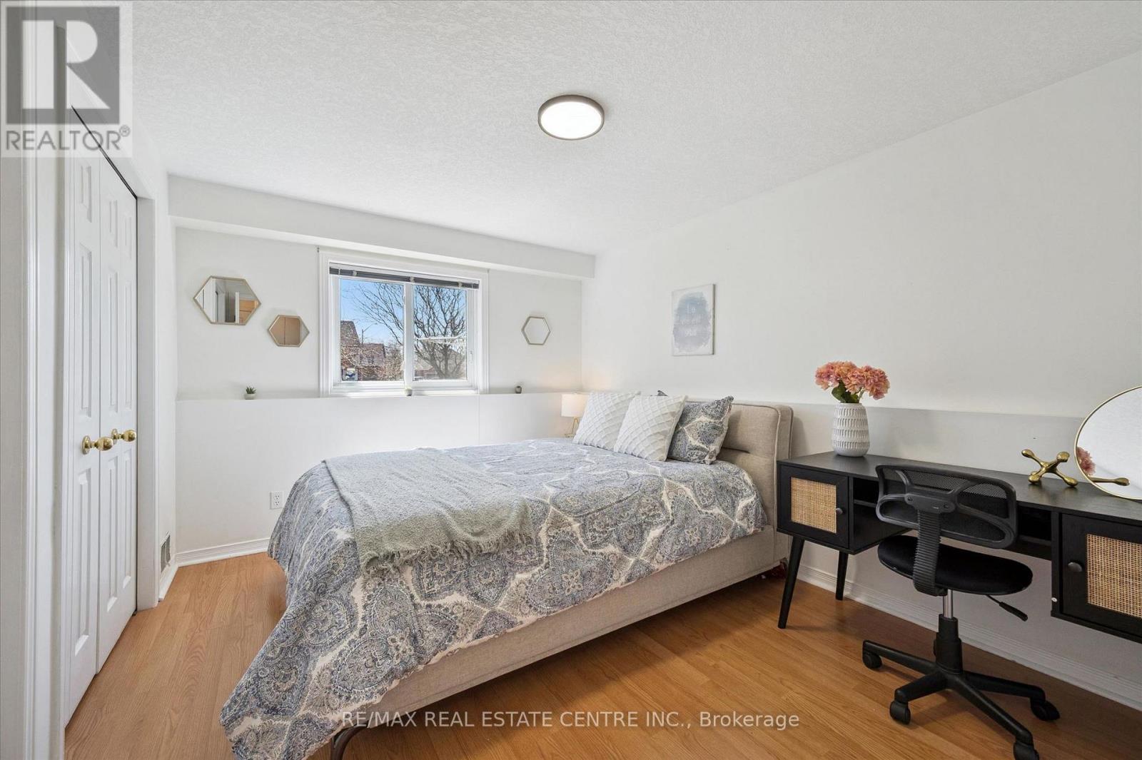 35 Melran Drive, Cambridge, Ontario  N3C 4C1 - Photo 29 - X12975000