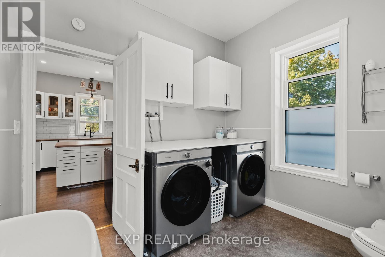 290 Turnberry Street, Huron East, Ontario  N0G 1H0 - Photo 13 - X12975020