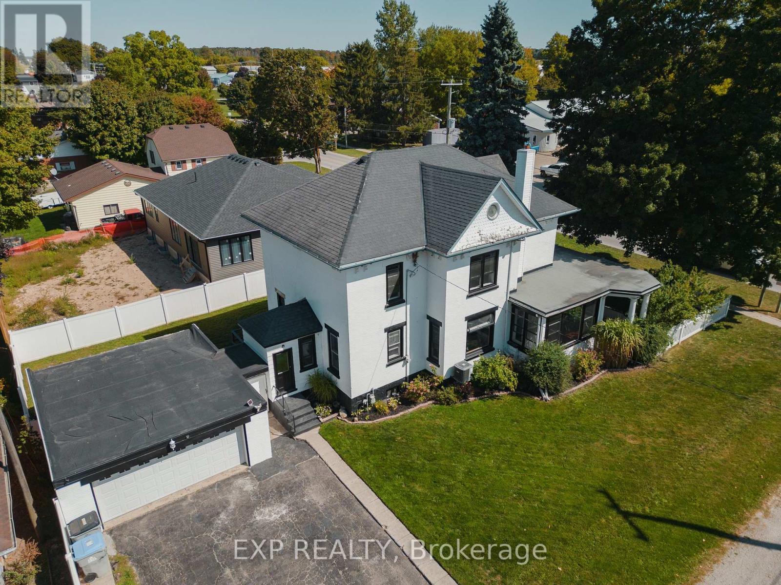 290 Turnberry Street, Huron East, Ontario  N0G 1H0 - Photo 33 - X12975020