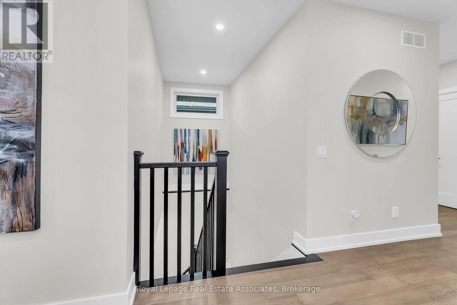 8 - 28 Juniper Trail, Welland, Ontario  L3C 0H5 - Photo 31 - X12975028