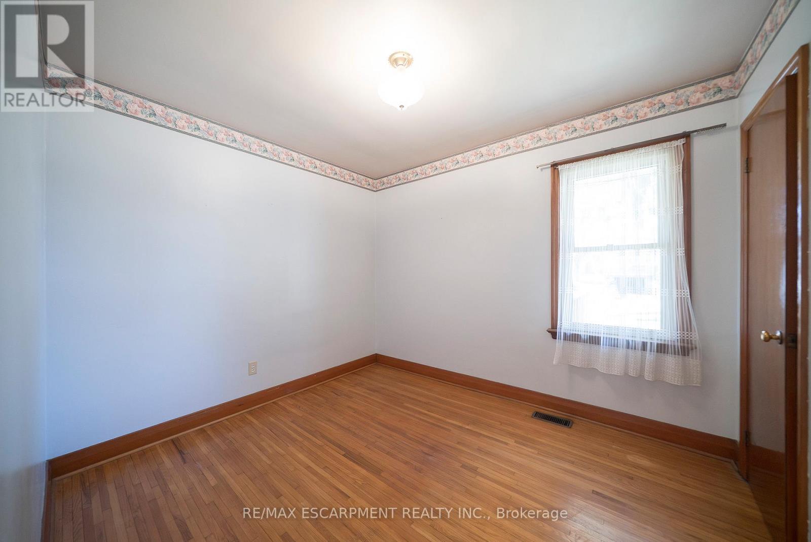 522 Huron Street, Woodstock, Ontario  N4S 7A7 - Photo 13 - X12975042