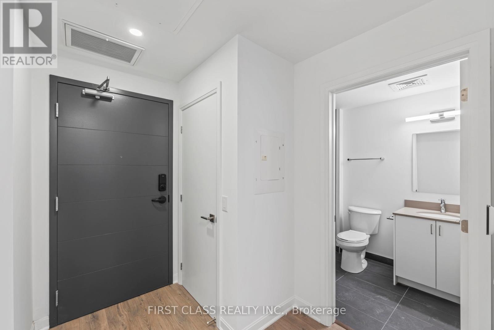 403 - 223 Princess Street, Kingston, Ontario  K7L 1B3 - Photo 5 - X12975052