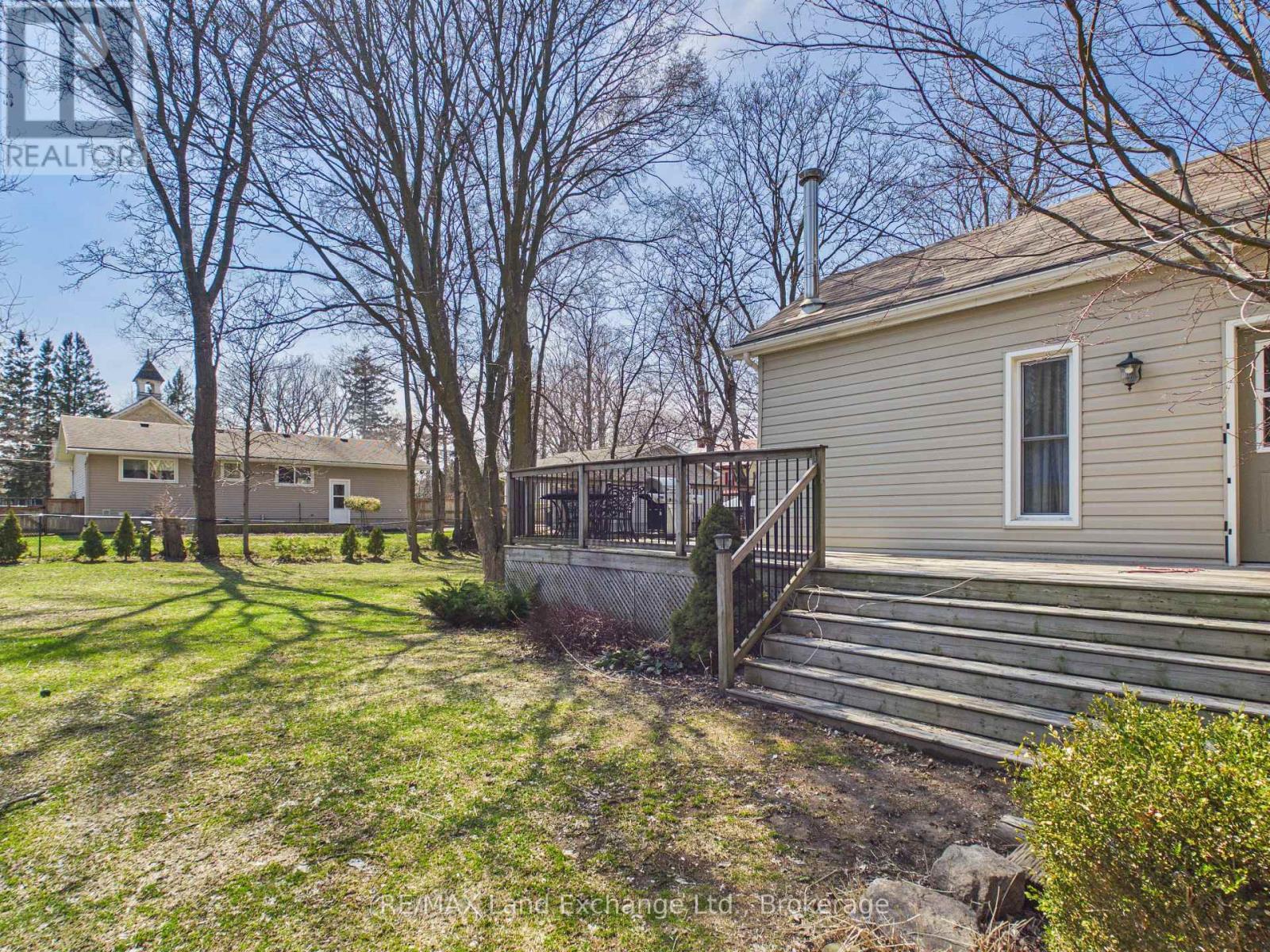 20 Queen Street, Huron-Kinloss, Ontario  N0G 2R0 - Photo 26 - X12786062