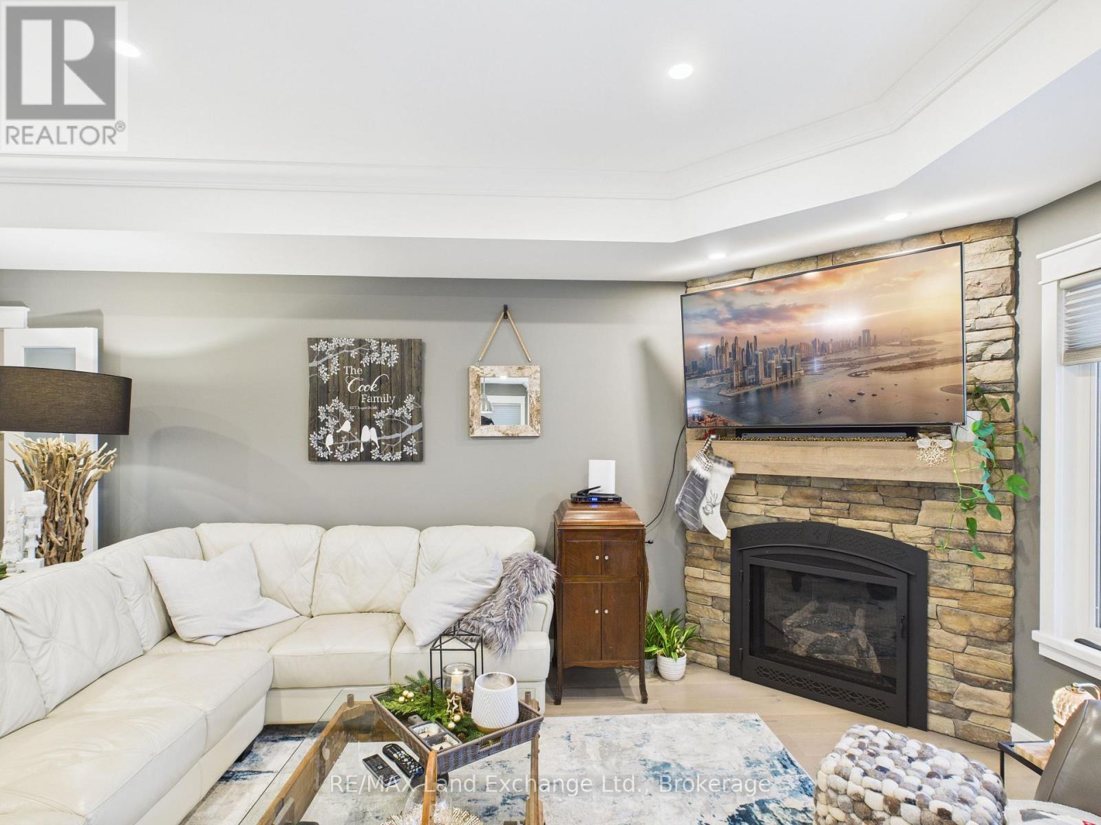 756 Reynolds Drive, Kincardine, Ontario  N2Z 3B6 - Photo 6 - X12601010