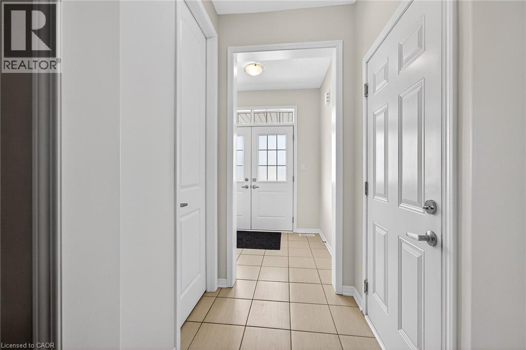 20 Armes Street, Hamilton, Ontario  L0R 1C0 - Photo 7 - 40818987