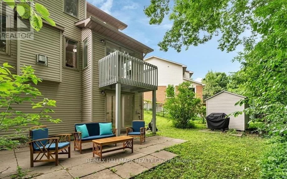 17 Ravenscroft Court, Ottawa, Ontario  K2S 1R3 - Photo 27 - X12973522