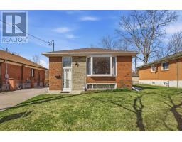 66 MELCHIOR DRIVE, Toronto, Ontario