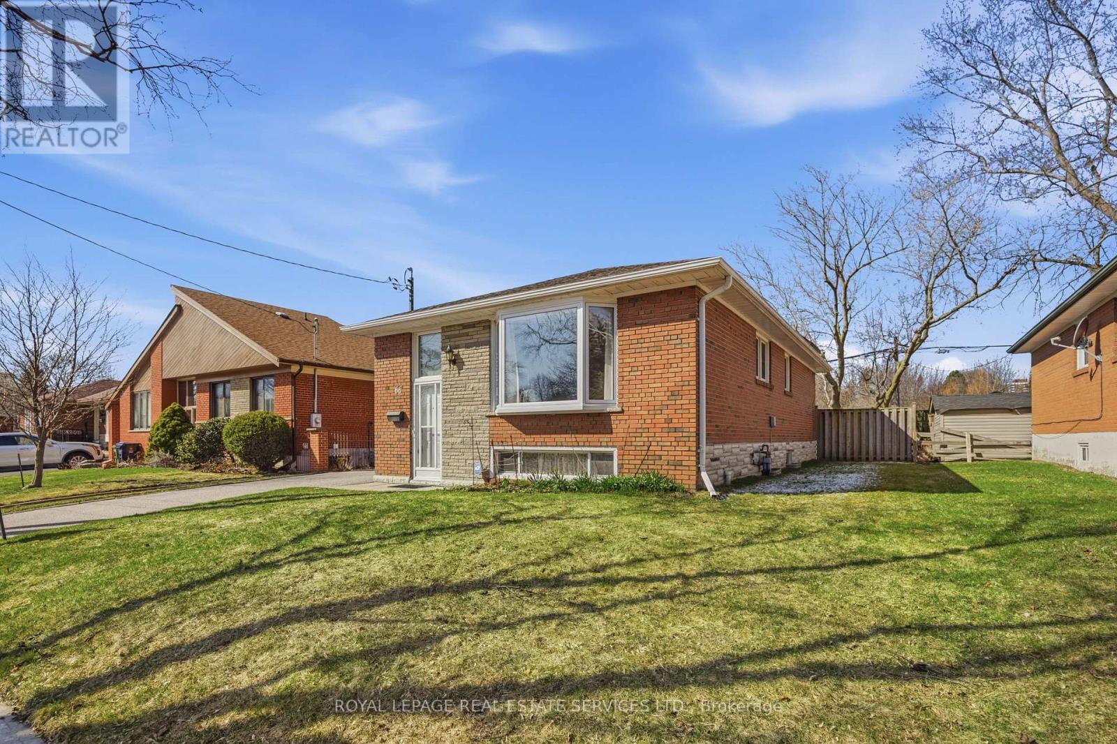 66 Melchior Drive, Toronto, Ontario  M1E 3W5 - Photo 2 - E12853686