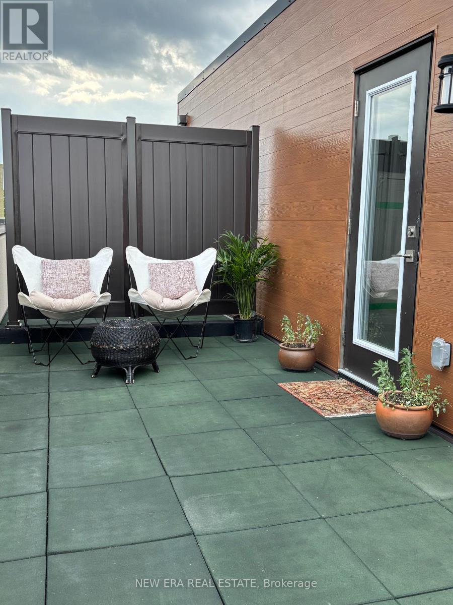 7 - 4015 Hickory Drive, Mississauga, Ontario  L4W 1L1 - Photo 24 - W12971296