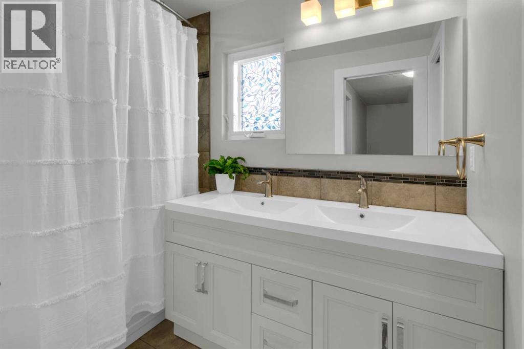 356 Cannington Place SW, Calgary, Alberta  T2W 1Z9 - Photo 25 - A2297205