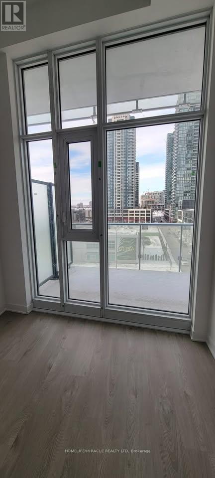 511 - 3900 Confederation Parkway, Mississauga, Ontario  L5B 0M3 - Photo 17 - W12974306