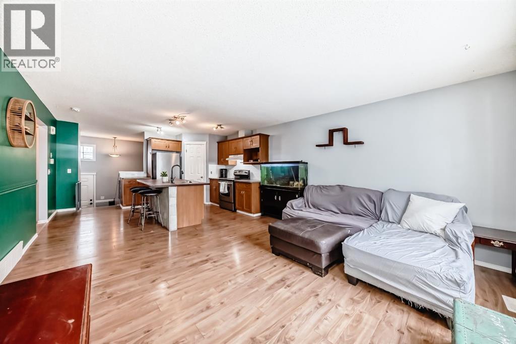 213 Hillvale Crescent, Strathmore, Alberta  T1P 1X6 - Photo 14 - A2299215