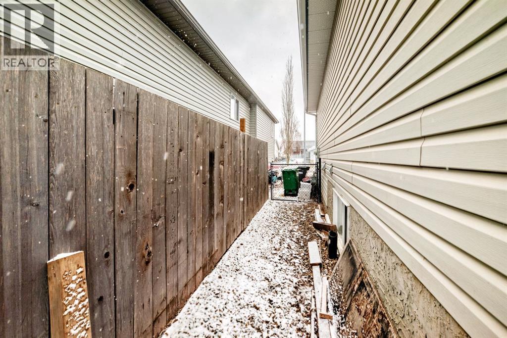213 Hillvale Crescent, Strathmore, Alberta  T1P 1X6 - Photo 43 - A2299215