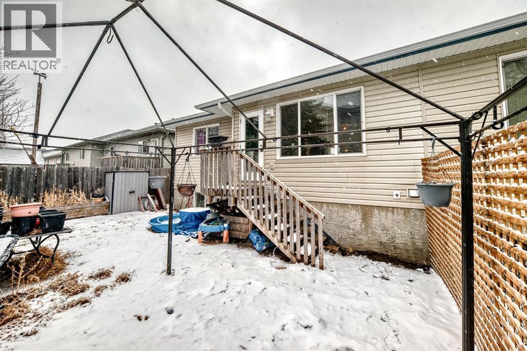 213 Hillvale Crescent, Strathmore, Alberta  T1P 1X6 - Photo 41 - A2299215