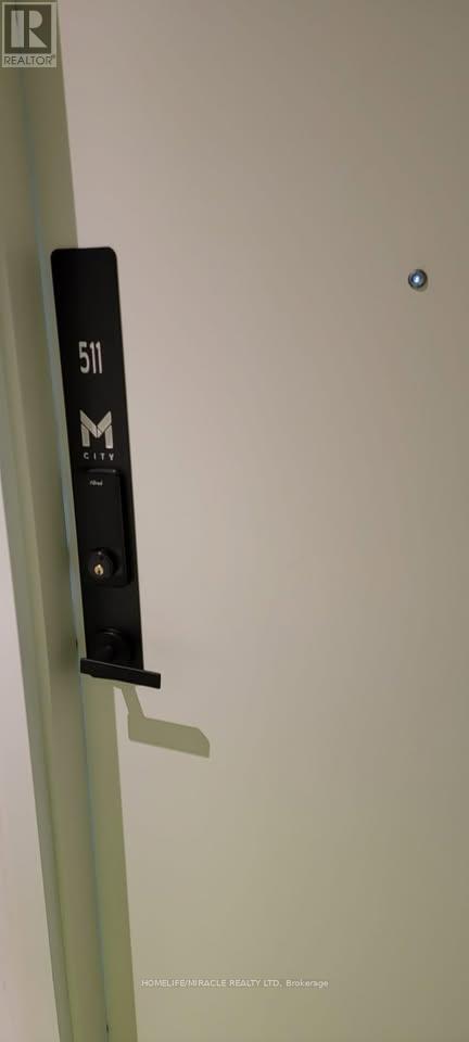 511 - 3900 Confederation Parkway, Mississauga, Ontario  L5B 0M3 - Photo 9 - W12974306