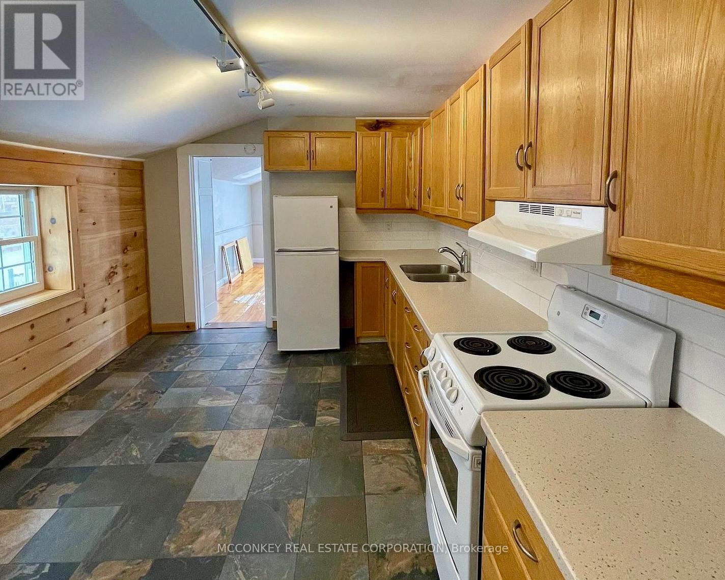 28 Queen Street, Asphodel-Norwood, Ontario  K0L 2V0 - Photo 7 - X12876144