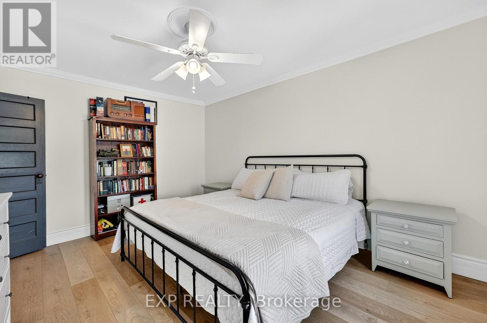 16 Barker Street, Prince Edward County (Picton Ward), Ontario  K0K 2T0 - Photo 26 - X12908208