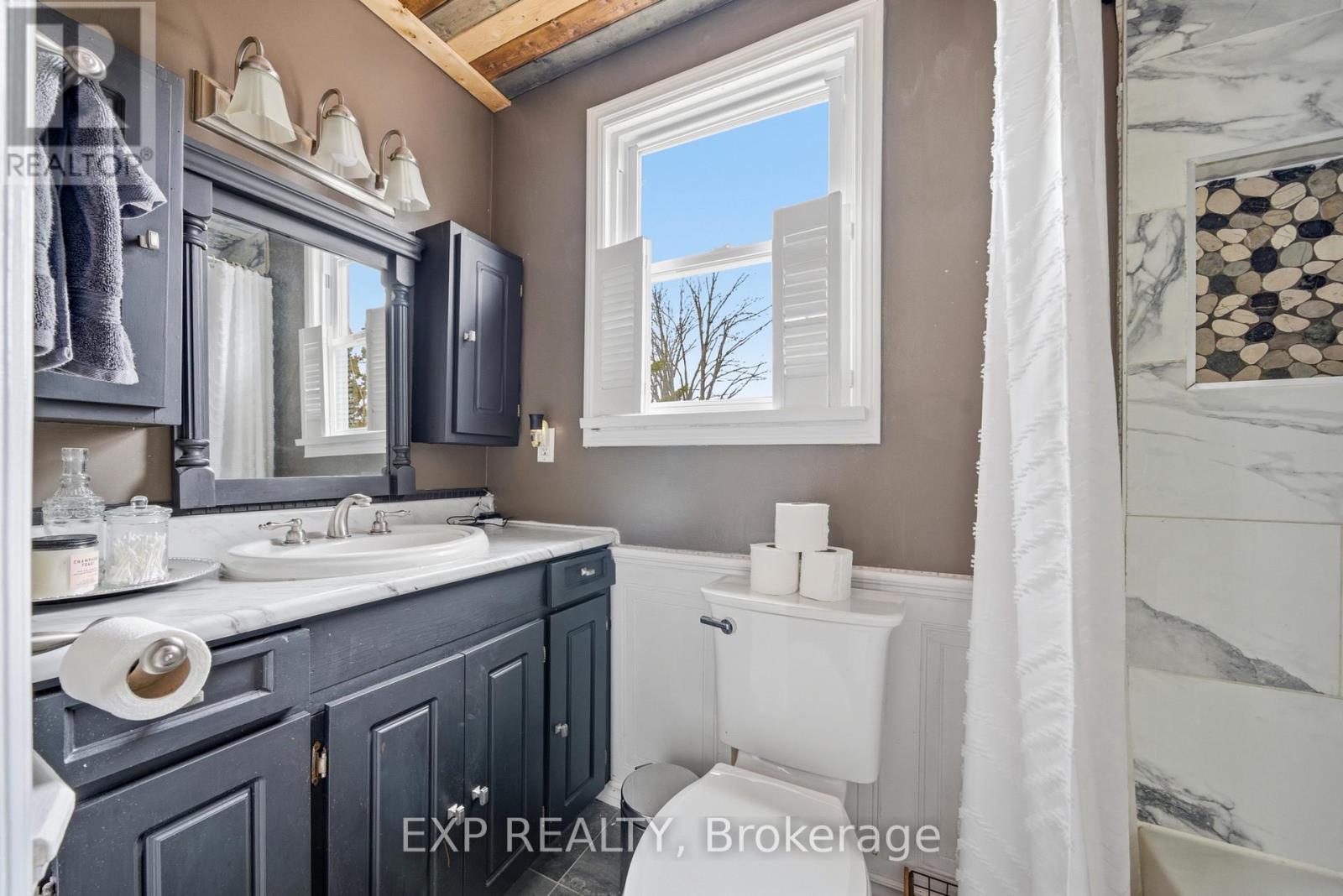 10 Valleyview Crescent, Belleville, Ontario  K8P 3G1 - Photo 30 - X12941678