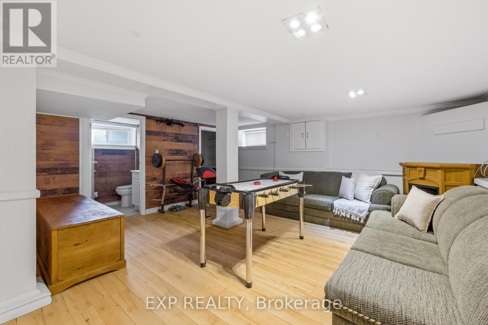 10 Valleyview Crescent, Belleville, Ontario  K8P 3G1 - Photo 33 - X12941678