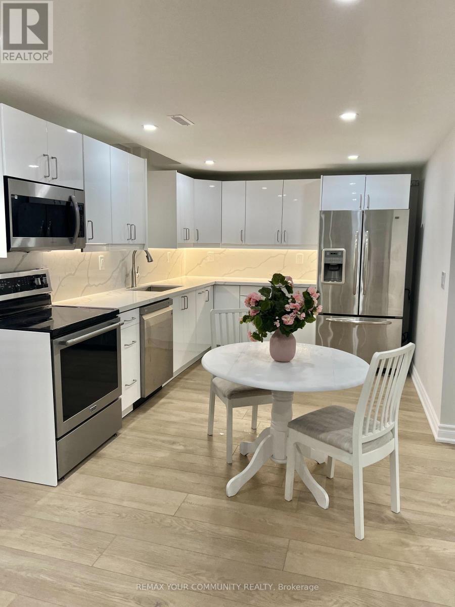 Basement - 39 Nelson Circle, Newmarket, Ontario  L3X 1R1 - Photo 6 - N12975130