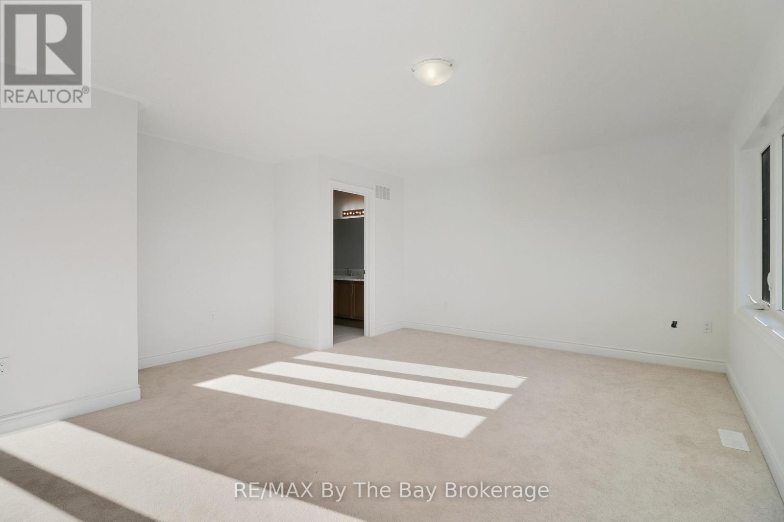 50 Amber Drive, Wasaga Beach, Ontario  L9Z 0R8 - Photo 16 - S12975152