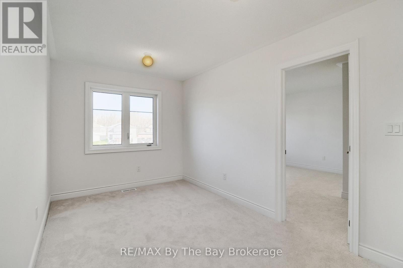 50 Amber Drive, Wasaga Beach, Ontario  L9Z 0R8 - Photo 18 - S12975152