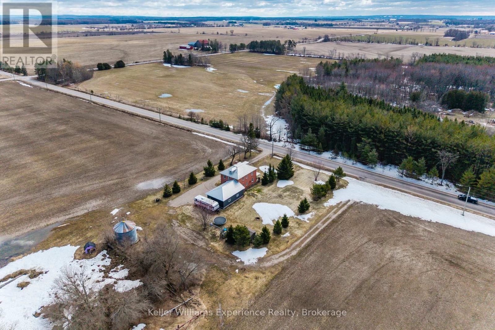 2936 Flos 6 Road W, Springwater, Ontario  L0L 1P0 - Photo 44 - S12975196