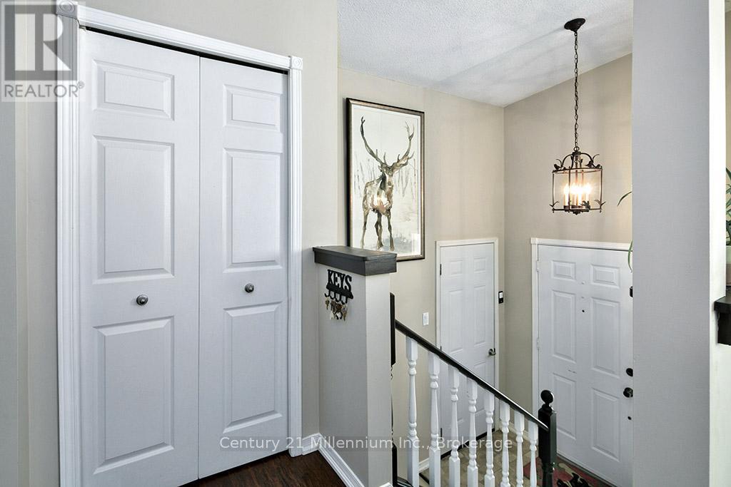 5 Reid Crescent, Collingwood, Ontario  L9Y 4T6 - Photo 5 - S12975242