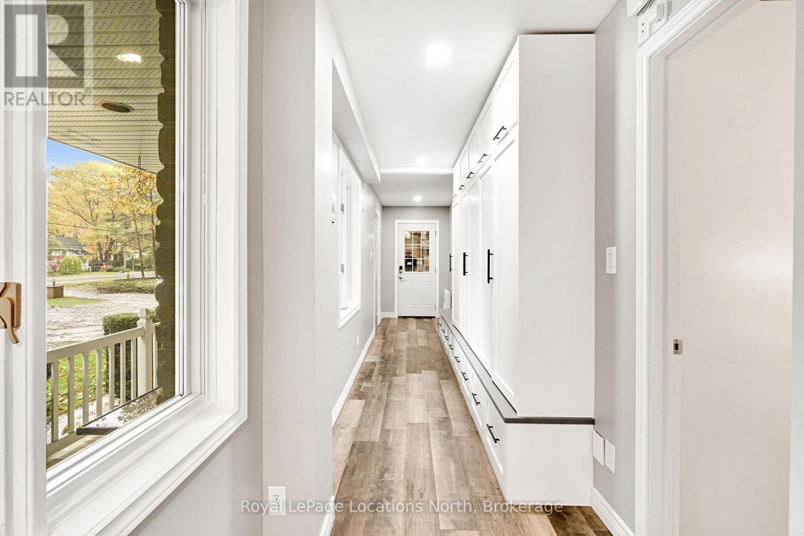 266 45th Street S, Wasaga Beach, Ontario  L9Z 1R3 - Photo 13 - S12975336