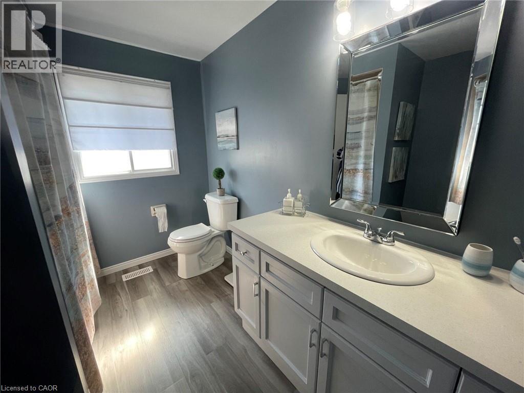 31 Blackfriar Lane, Brantford, Ontario  N3R 7M2 - Photo 8 - 40818822