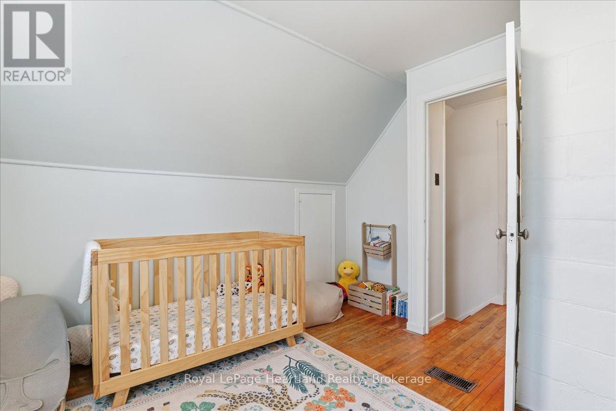 19 Perth Road, Kitchener, Ontario  N2M 3G6 - Photo 23 - X12975202