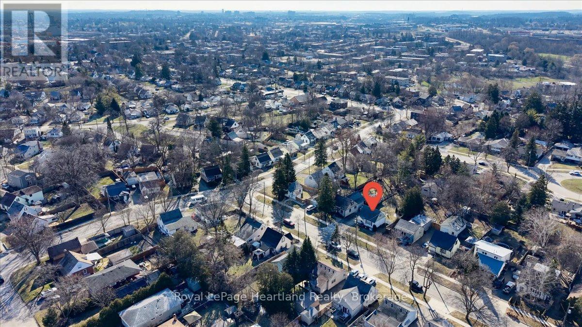 19 Perth Road, Kitchener, Ontario  N2M 3G6 - Photo 31 - X12975202
