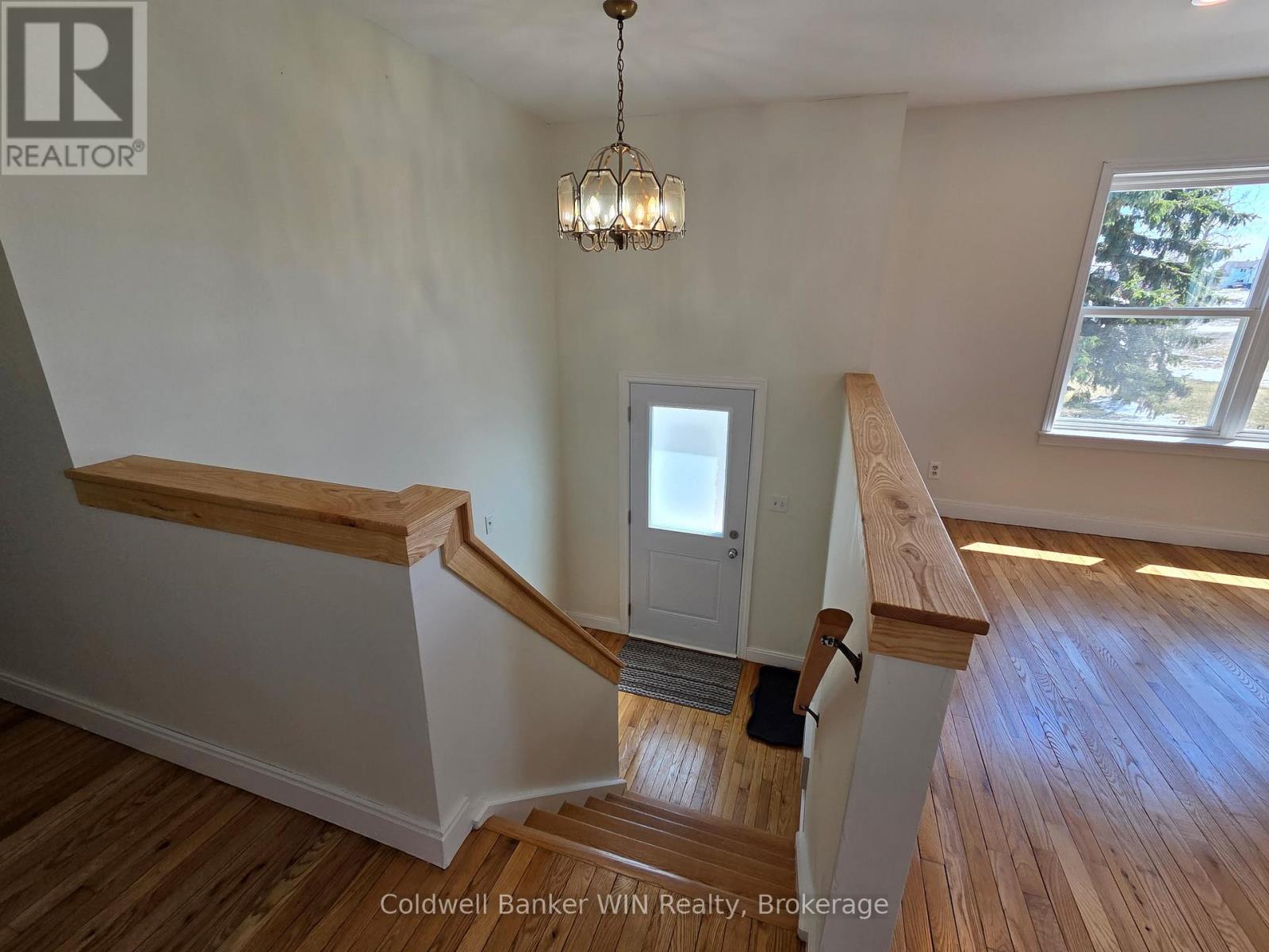 7324 5 Side Road E, Wellington North, Ontario  N0G 2L0 - Photo 4 - X12975204