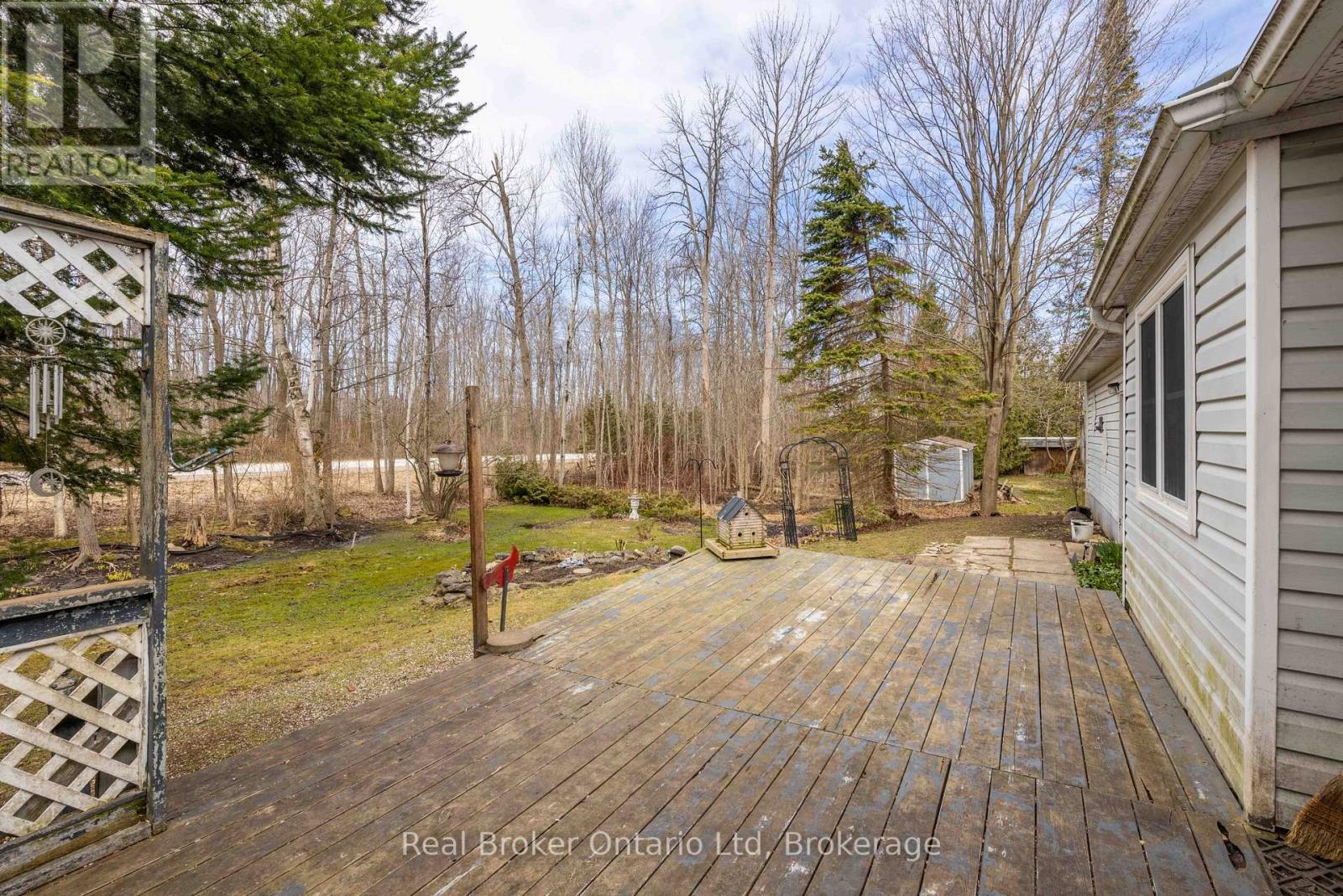 14 Mapleport Crescent S, South Bruce Peninsula, Ontario  N0H 2G0 - Photo 23 - X12975240