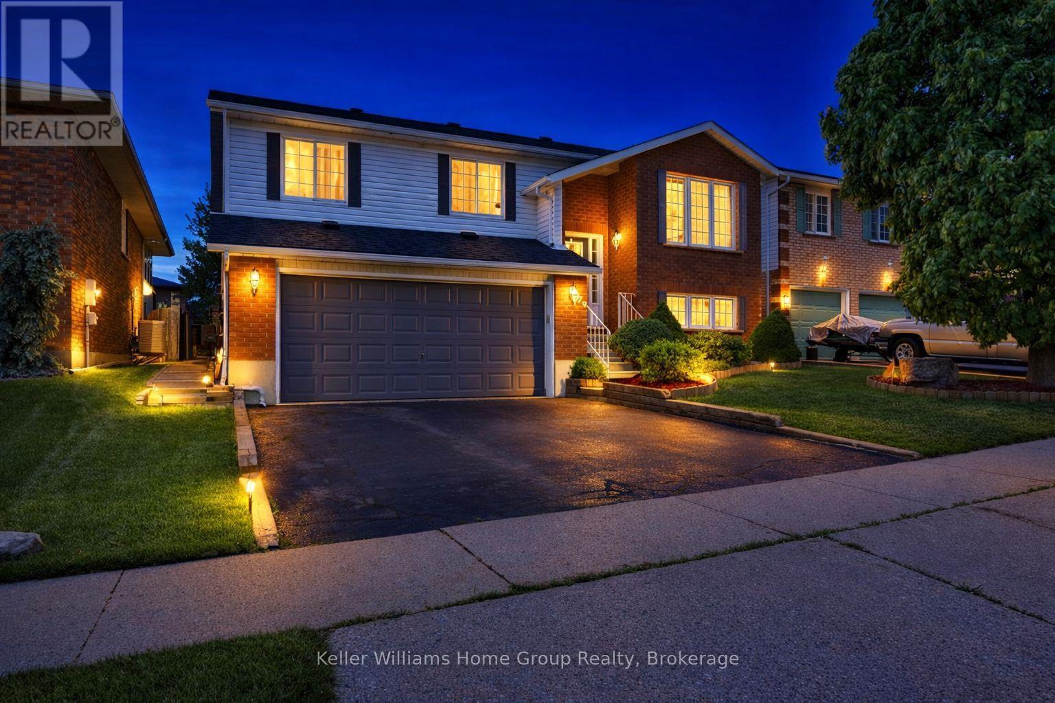 79 HAZELWOOD CRESCENT, Cambridge, Ontario