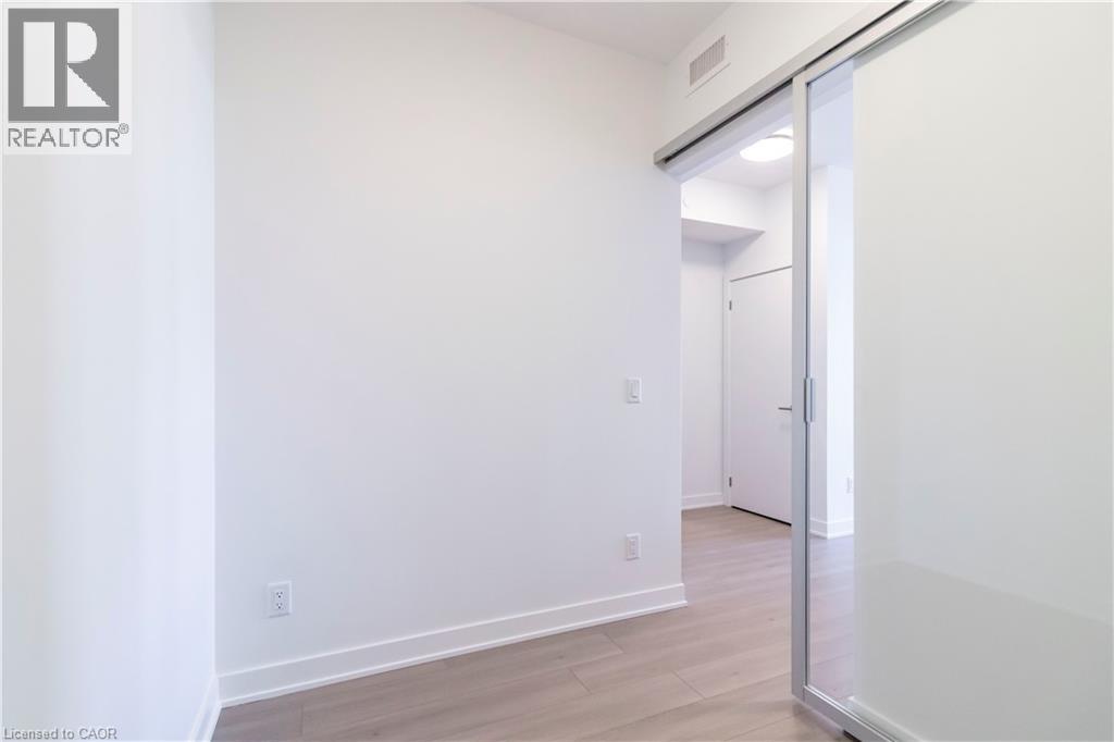 25 Wellington Street S Unit# 914, Kitchener, Ontario  N2G 0G5 - Photo 14 - 40818272